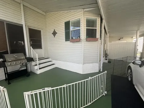 6567 Nw 34th Avenue Coconut Creek FL 33073