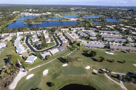 140 Moccasin Trail Jupiter FL 33458