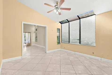 4134 Nw 2nd Lane Delray Beach FL 33445