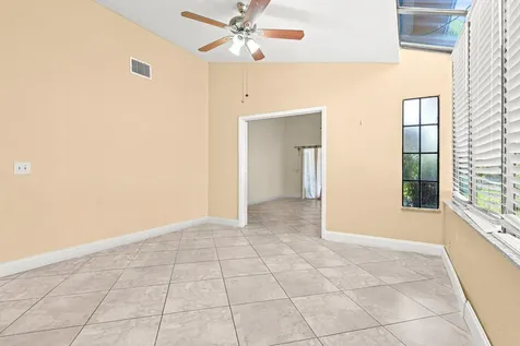 4134 Nw 2nd Lane Delray Beach FL 33445