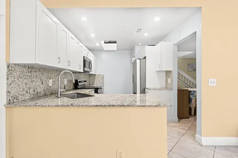 4134 Nw 2nd Lane Delray Beach FL 33445