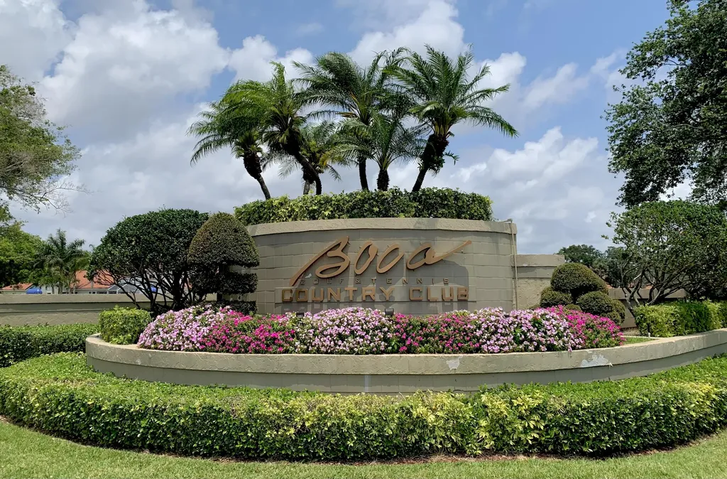 17372 Boca Club Boulevard Boca Raton FL 33487