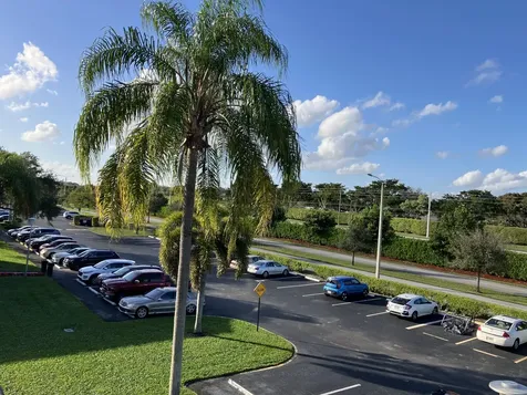 156 Suffolk D Boca Raton FL 33434