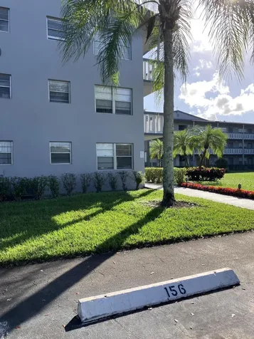 156 Suffolk D Boca Raton FL 33434