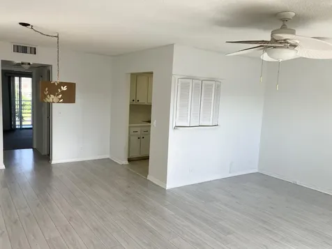 156 Suffolk D Boca Raton FL 33434