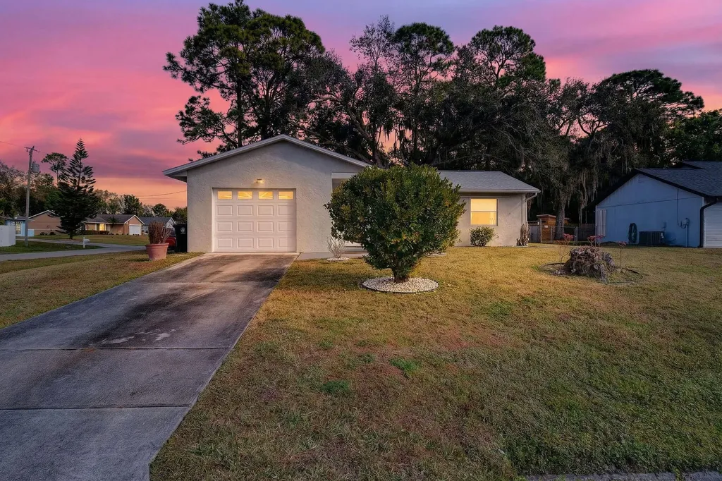 1757 Sw Ocean Cove Avenue Port Saint Lucie FL 34953