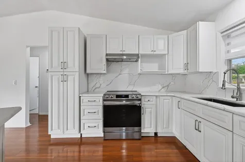 1757 Sw Ocean Cove Avenue Port Saint Lucie FL 34953