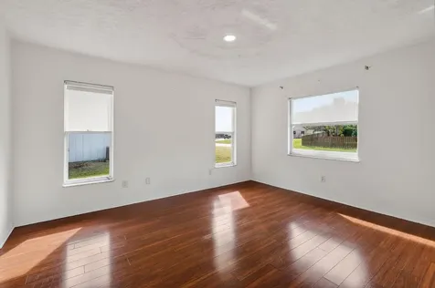 1757 Sw Ocean Cove Avenue Port Saint Lucie FL 34953