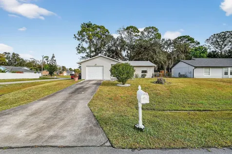 1757 Sw Ocean Cove Avenue Port Saint Lucie FL 34953