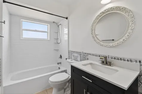 1757 Sw Ocean Cove Avenue Port Saint Lucie FL 34953