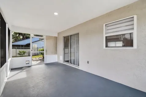1757 Sw Ocean Cove Avenue Port Saint Lucie FL 34953