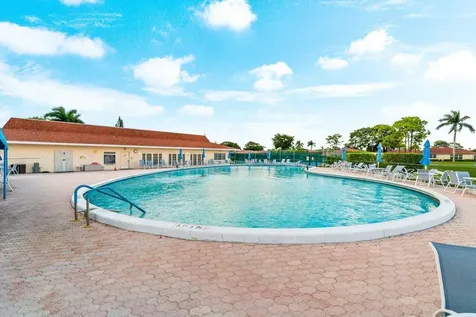 4935 Nw 2nd Street Delray Beach FL 33445