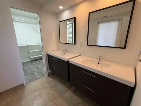 2000 NE 135th Street North Miami FL 33181