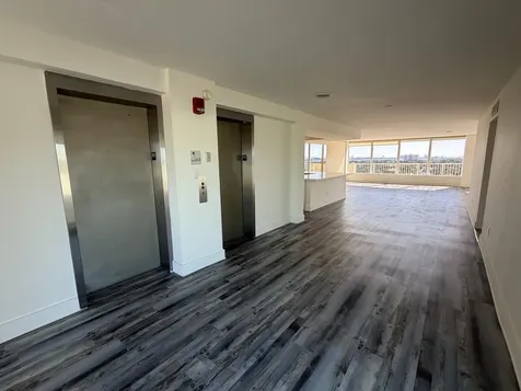 2000 NE 135th Street North Miami FL 33181