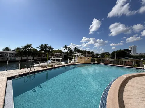 2000 NE 135th Street North Miami FL 33181