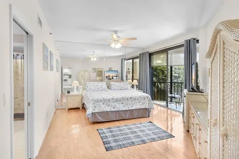 221 NE Plantation Road Stuart FL 34996