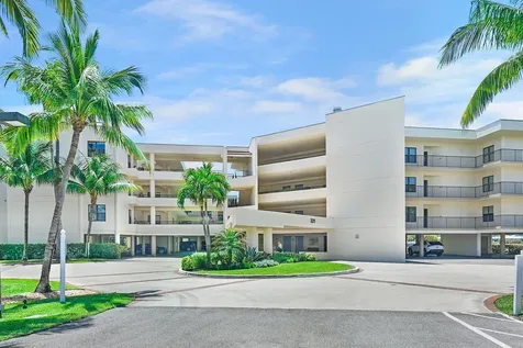 221 NE Plantation Road Stuart FL 34996