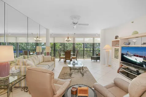 221 NE Plantation Road Stuart FL 34996