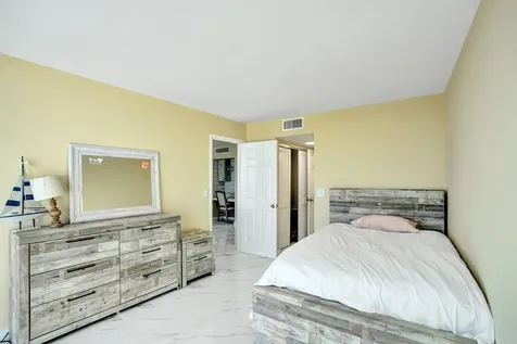 3590 S Ocean Boulevard South Palm Beach FL 33480