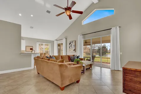 620 Sw Barbuda Bay Port Saint Lucie FL 34986