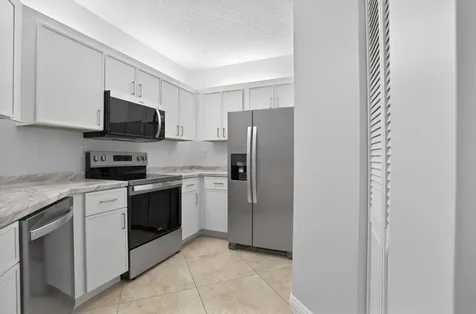 800 Uno Lago Drive Juno Beach FL 33408