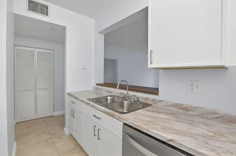800 Uno Lago Drive Juno Beach FL 33408