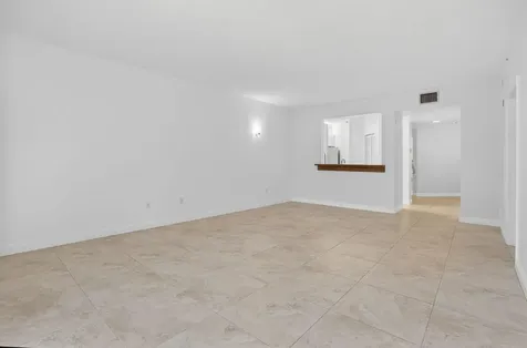 800 Uno Lago Drive Juno Beach FL 33408