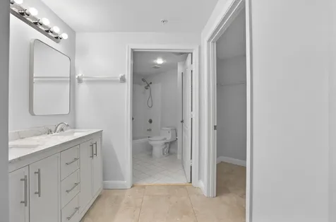 800 Uno Lago Drive Juno Beach FL 33408