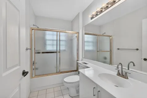 9910 Malvern Drive Tamarac FL 33321