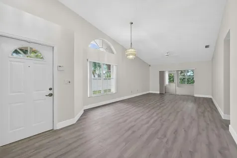 9910 Malvern Drive Tamarac FL 33321