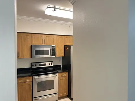 6521 Emerald Dunes Drive West Palm Beach FL 33411
