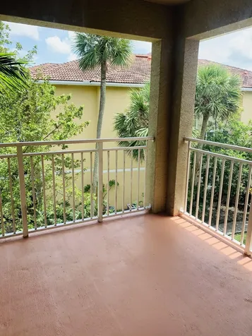 6521 Emerald Dunes Drive West Palm Beach FL 33411