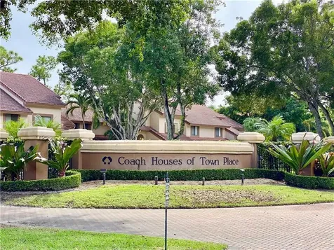 5710 Coach House Circle Boca Raton FL 33486