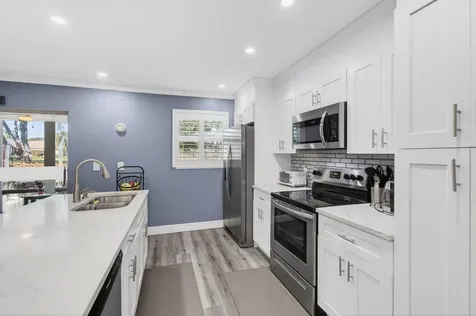 1320 High Point Place Delray Beach FL 33445