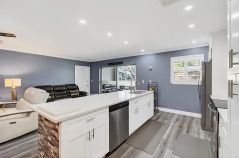1320 High Point Place Delray Beach FL 33445