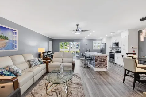 1320 High Point Place Delray Beach FL 33445