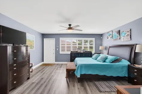 1320 High Point Place Delray Beach FL 33445