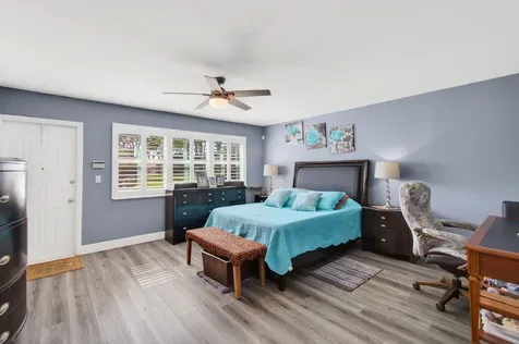 1320 High Point Place Delray Beach FL 33445