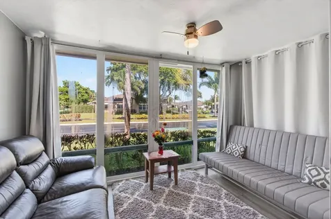 1320 High Point Place Delray Beach FL 33445
