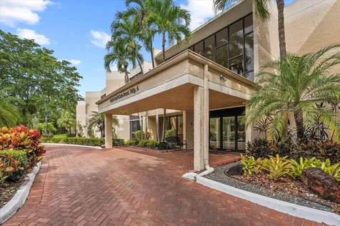 16251 Golf Club Road Weston FL 33326