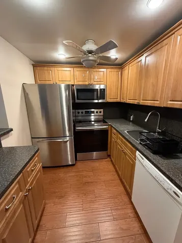 230 Suffolk F Boca Raton FL 33434