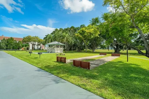 3024 Oakridge D Deerfield Beach FL 33442
