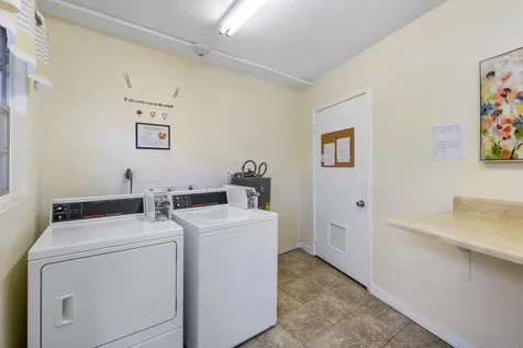 3024 Oakridge D Deerfield Beach FL 33442