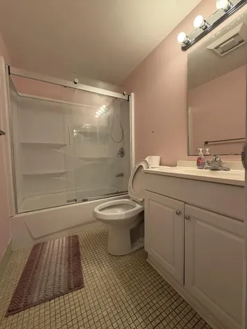 70 Easthampton C West Palm Beach FL 33417