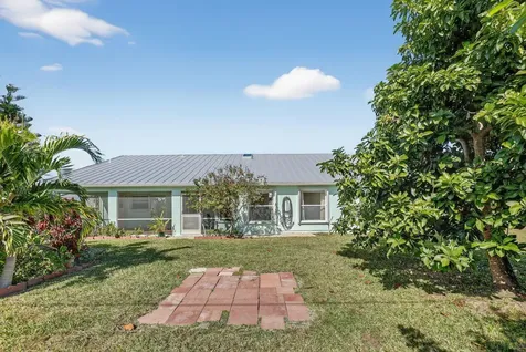 184 Sw Uneeda Place Port Saint Lucie FL 34953