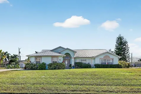 184 Sw Uneeda Place Port Saint Lucie FL 34953