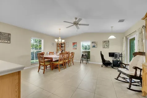 7856 101st Avenue Vero Beach FL 32967