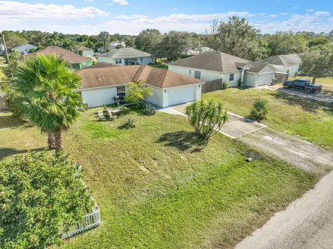 7856 101st Avenue Vero Beach FL 32967