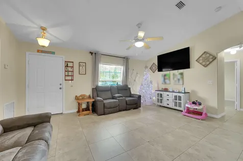 7856 101st Avenue Vero Beach FL 32967