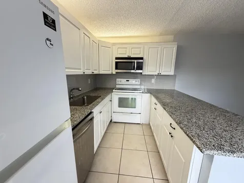 731 Springdale Circle Palm Springs FL 33461